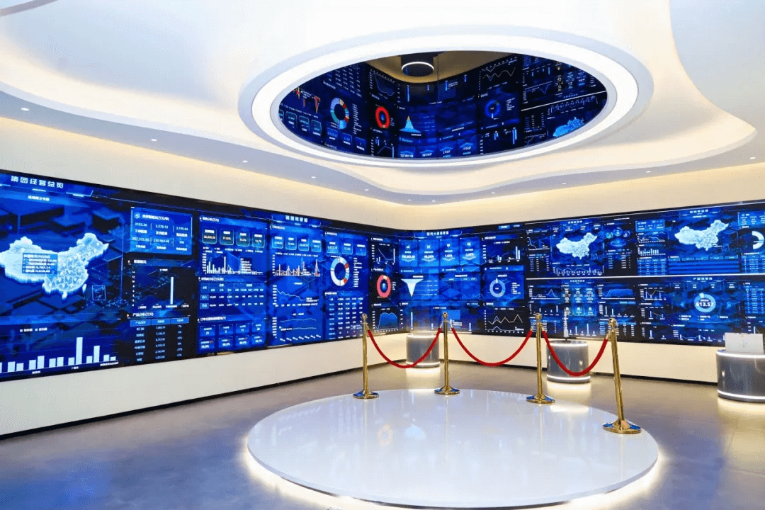 坚持产品与科技创新引领，凯发官网获评行业优秀企业等多项荣誉